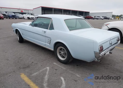 1966 Ford Mustang z USA, uszkodzony, nr VIN 6F07C188367